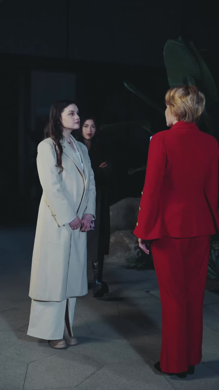previewEpisode 25