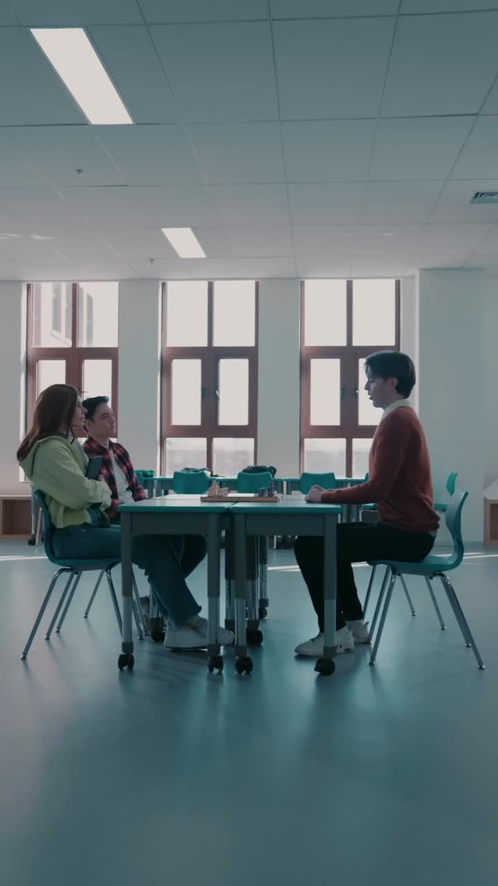 previewEpisode 12