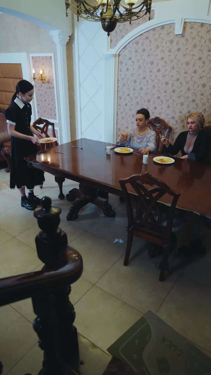 previewEpisode 3