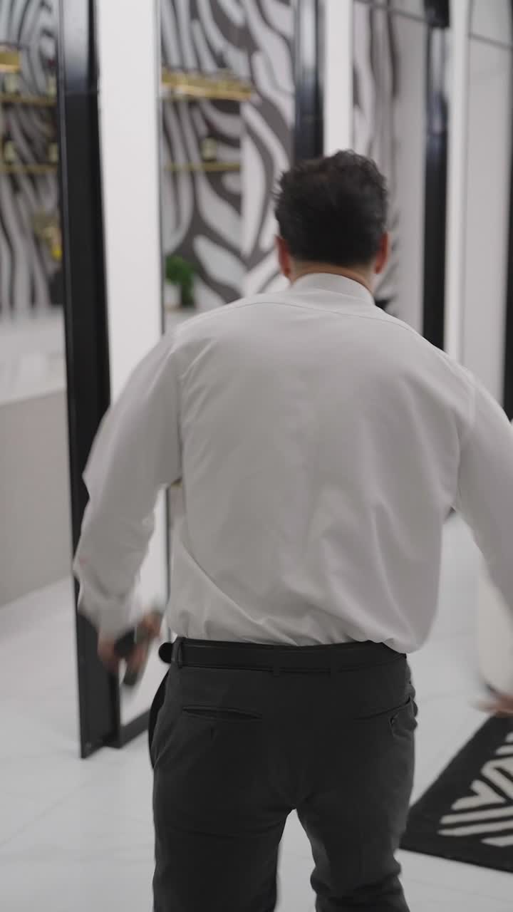 previewEpisode 8